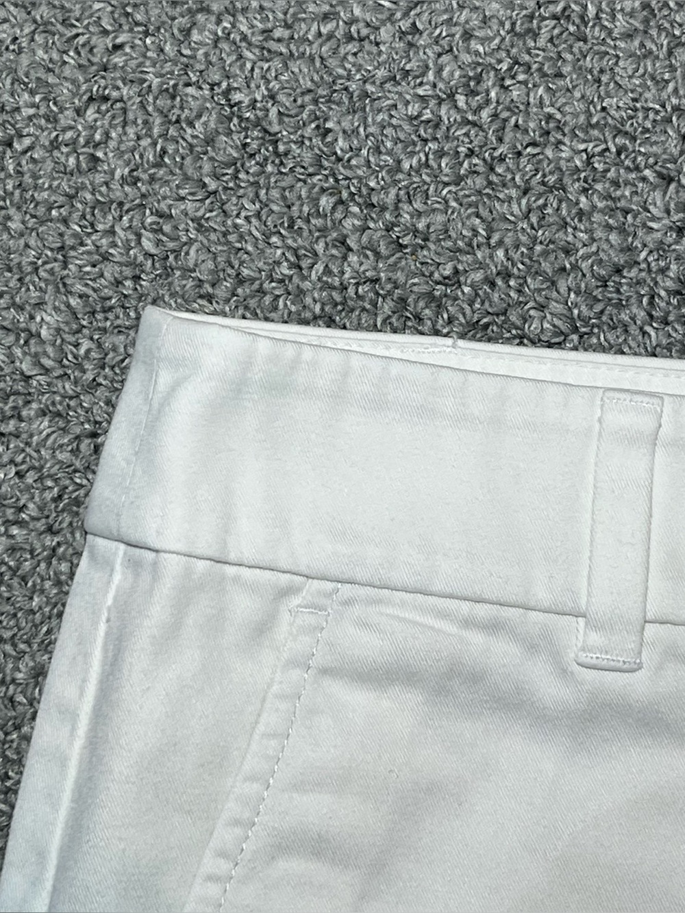 Loft Shorts Womens Size 6 White Summer 6” Inseam Pockets Coastal Beach - Picture 2 of 7